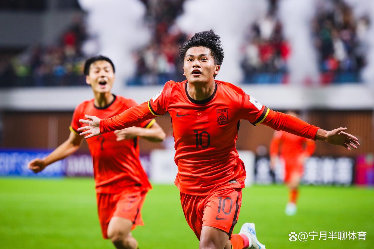 NG28-今晚欧洲杯焦点战,帕纳辛奈科斯完成战术微调,值得警惕,官宣口径保持一致(足球经理2023战术)