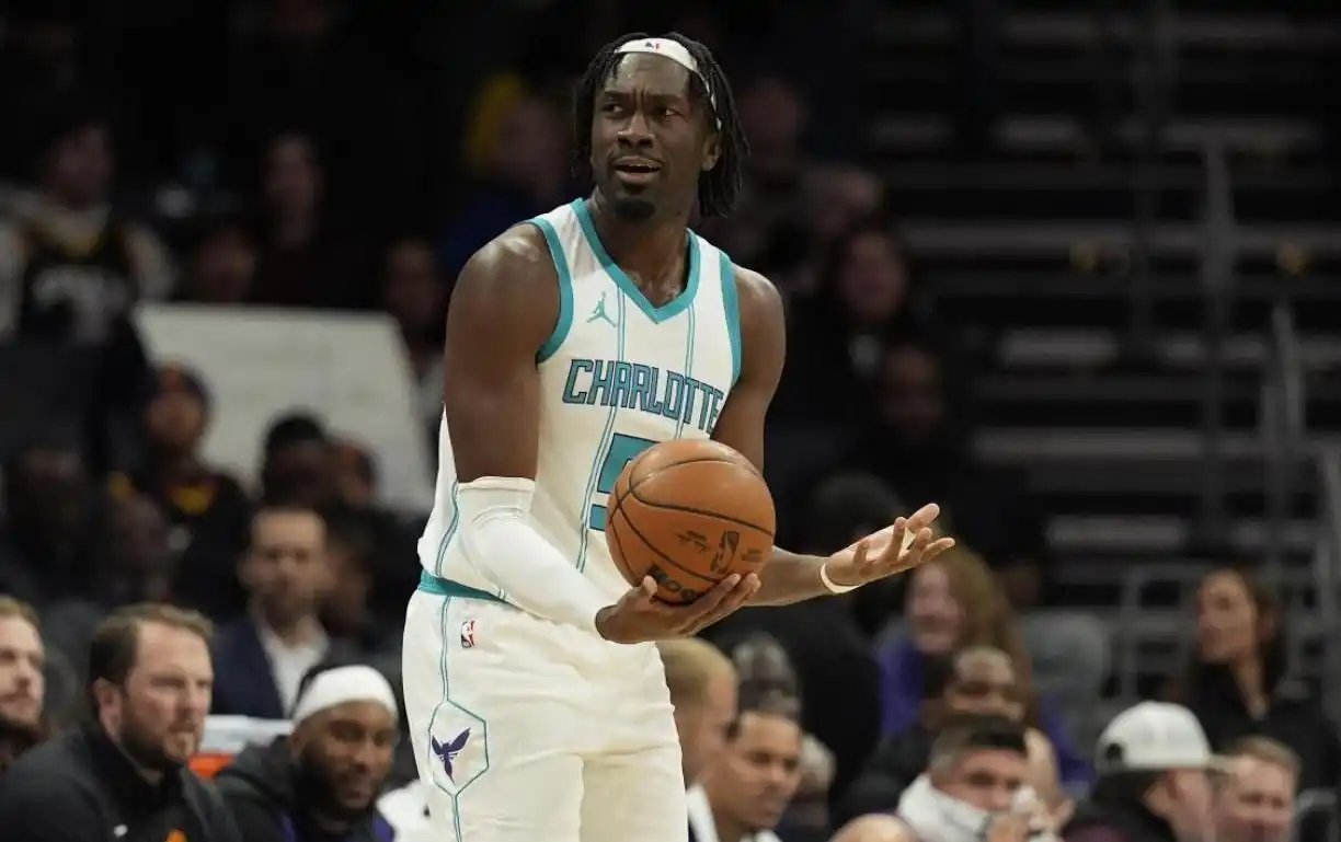 南宫娱乐-关于夏洛特黄蜂发布备战花絮;转会期复出首秀;欧洲杯任务艰巨;资深球员宣示担当的信息