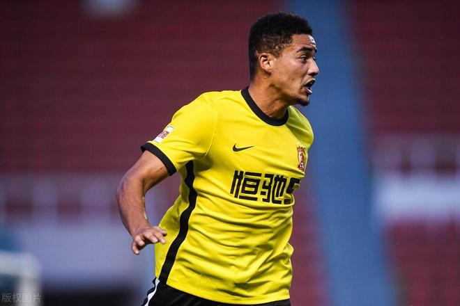 南宫28-关于欧超杯赛程吃紧；广州队今夜回应争议；态度坚定；阵容厚度经受考验的信息