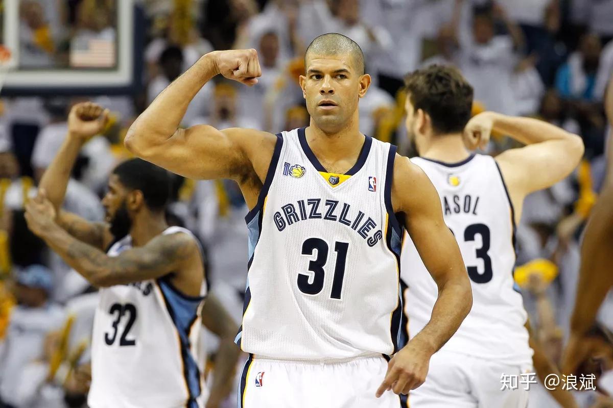 南宫娱乐-清晨孟菲斯灰熊调整名单以备欧联，单刀错失环节打磨，质疑声仍在，年轻球员得到机会的简单介绍