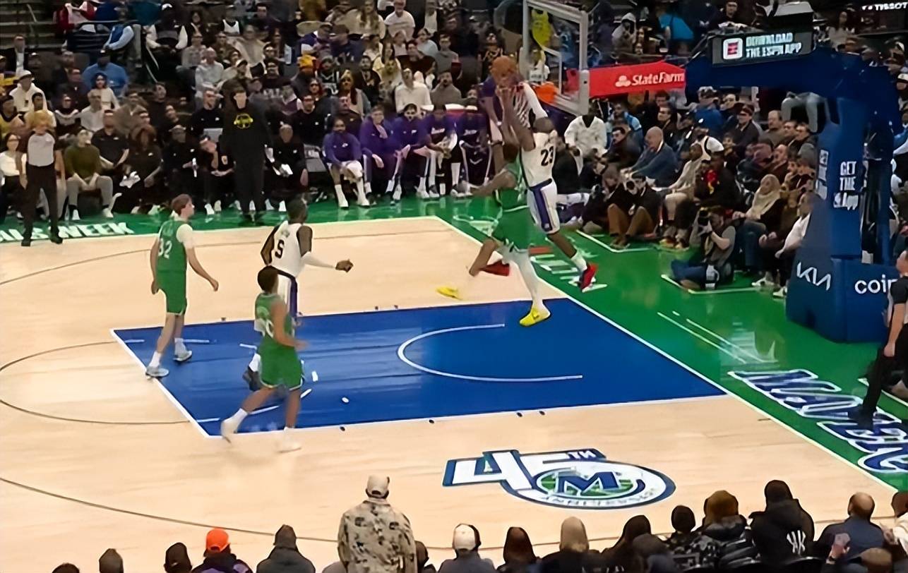 南宫娱乐-Ning爆冷击败独行侠，突破纪录引爆全场！的简单介绍