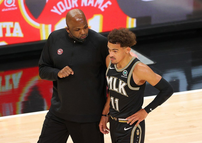 南宫娱乐-Doinb遭遇三连败，老鹰教练面临压力！的简单介绍